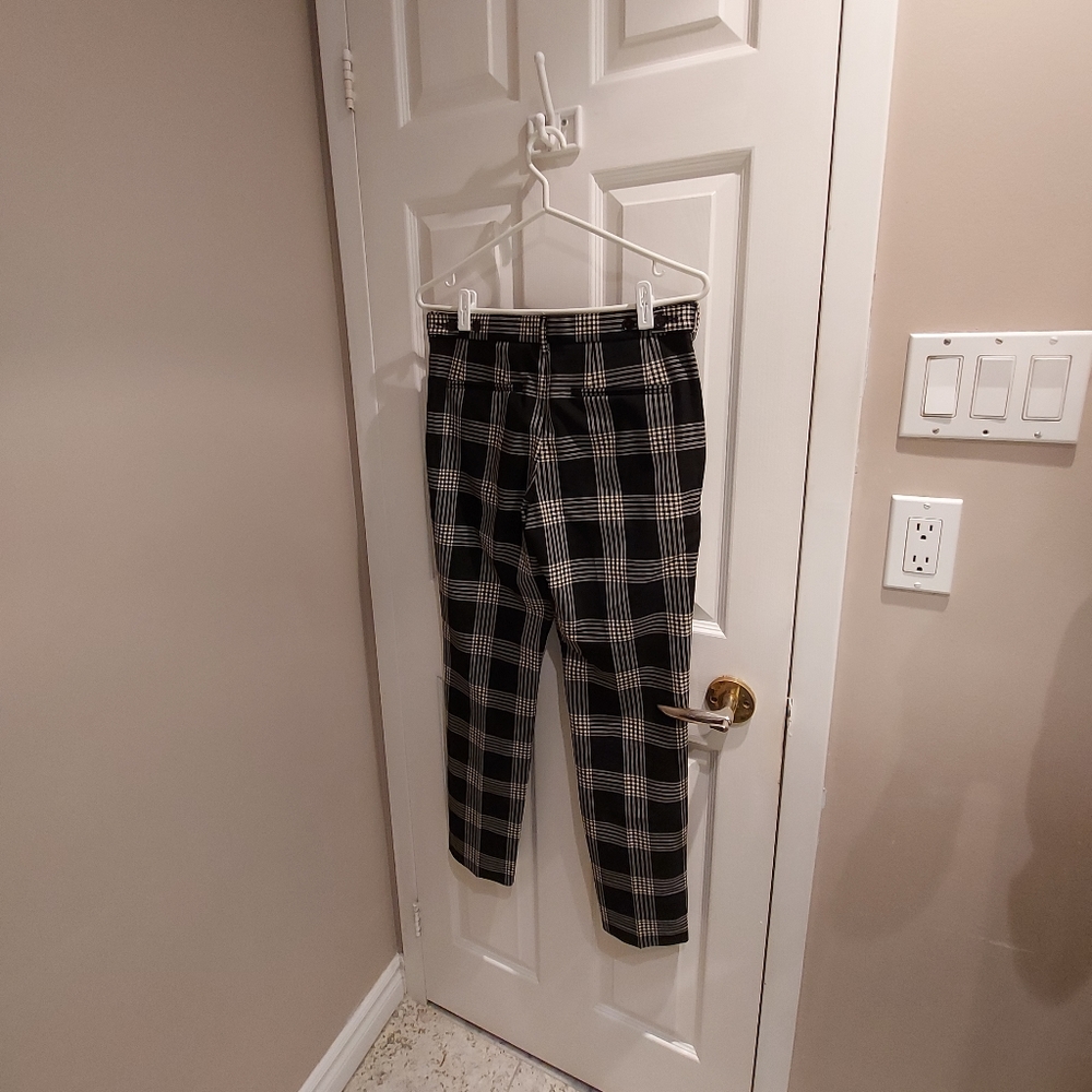 NWOT, H&M | Skinny Fit Dress Pants - Picture 12 of 12